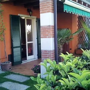  Appartamento Casa Vacanze I Borghi
