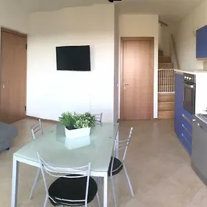  Appartamento Casa Alessandro Con Piscina Di Garda